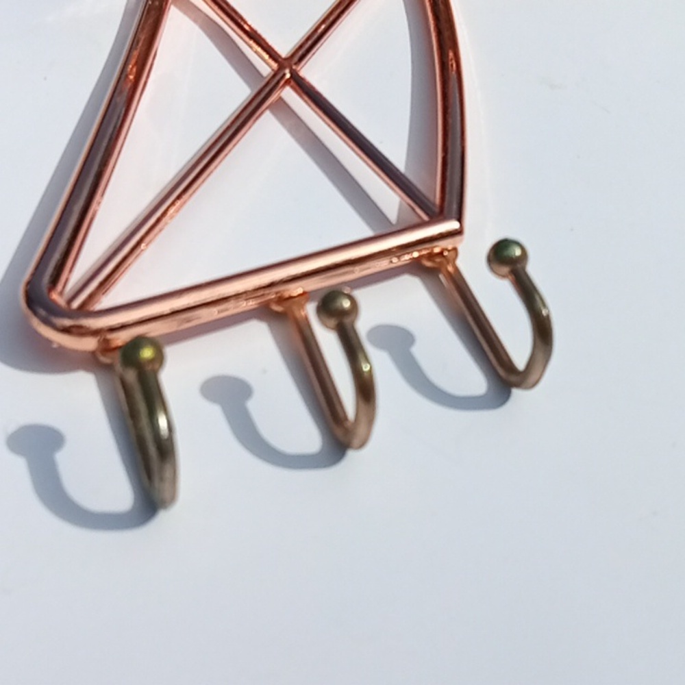 Jewelry Eiffel Tower Holder - Picture 7 of 16
